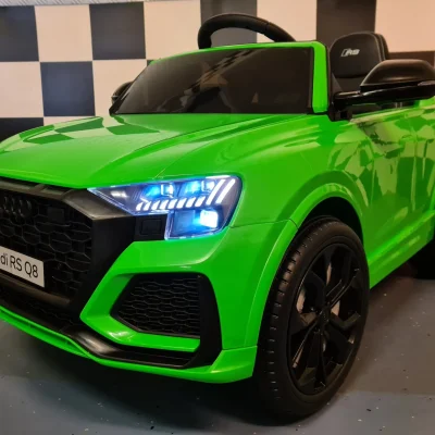 Otroški avto na akumulator AUDI RS Q8 - Zelena - 2