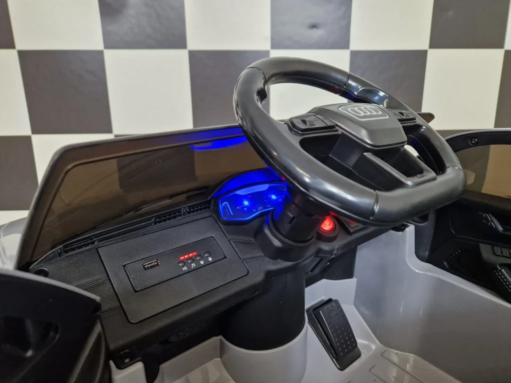 Otroški avto na akumulator AUDI RS6 - Siva - 9