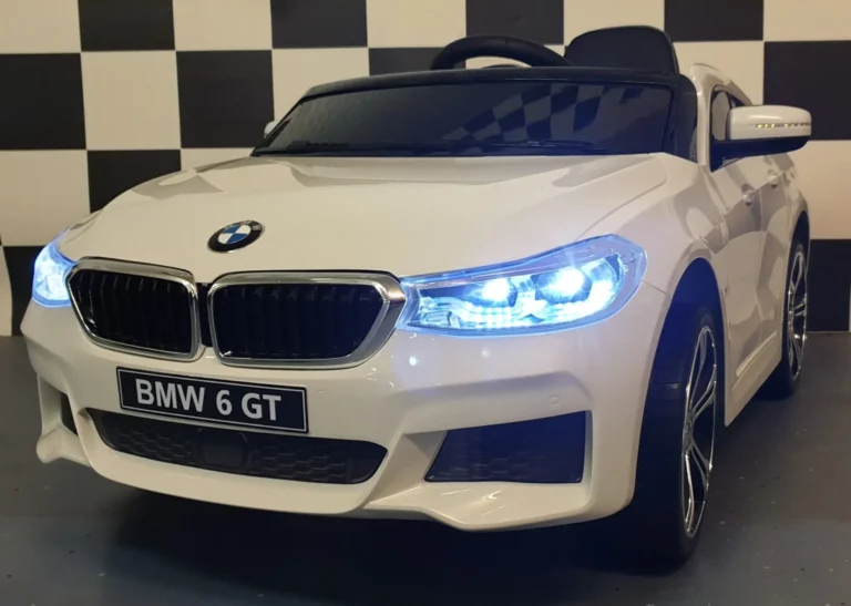 Otroški avto na akumulator BMW 6 GT - Bela - 1