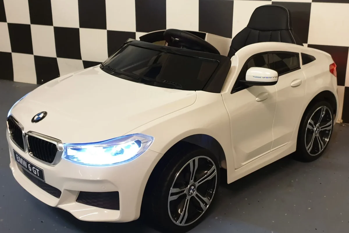 Otroški avto na akumulator BMW 6 GT - Bela - 2