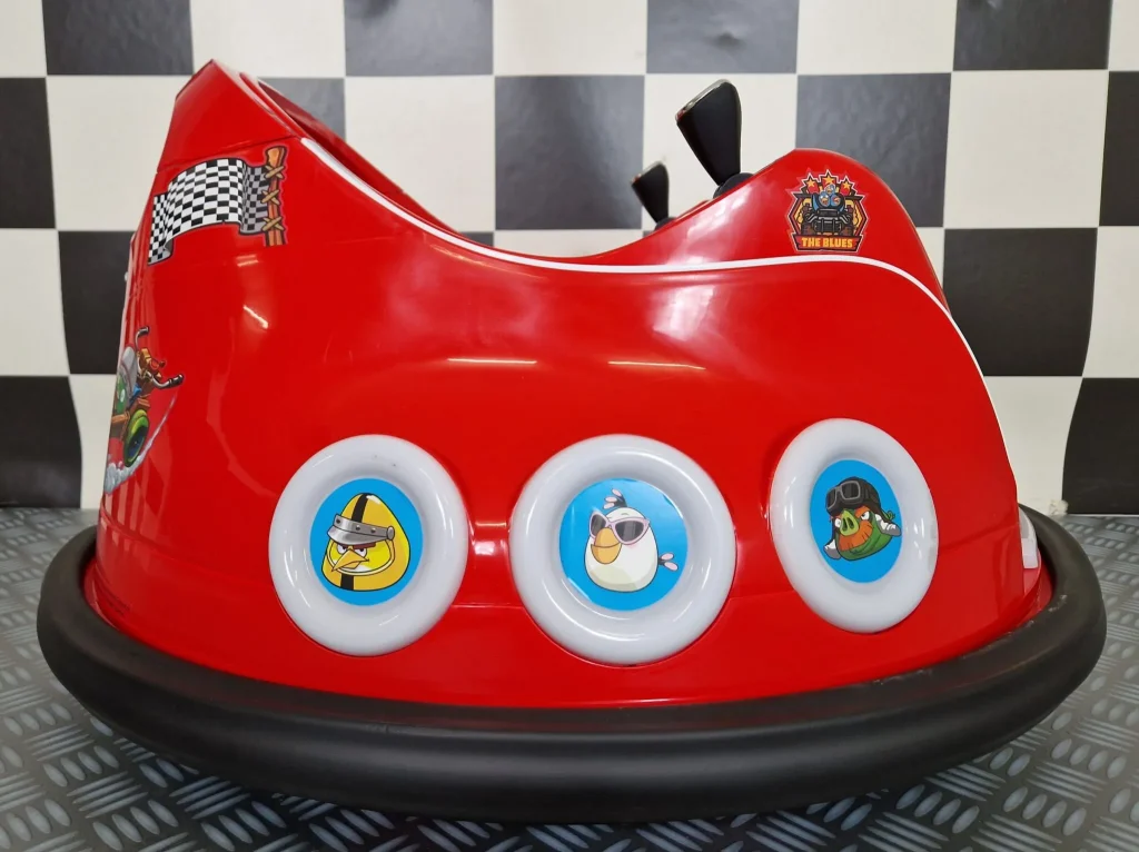 Otroški avto na akumulator Bumper Angry Birds 3