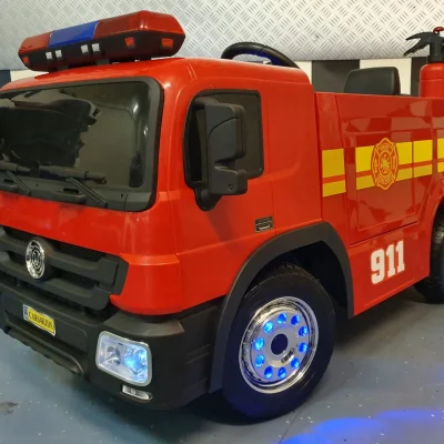 Otroški avto na baterije Gasilski avto 1