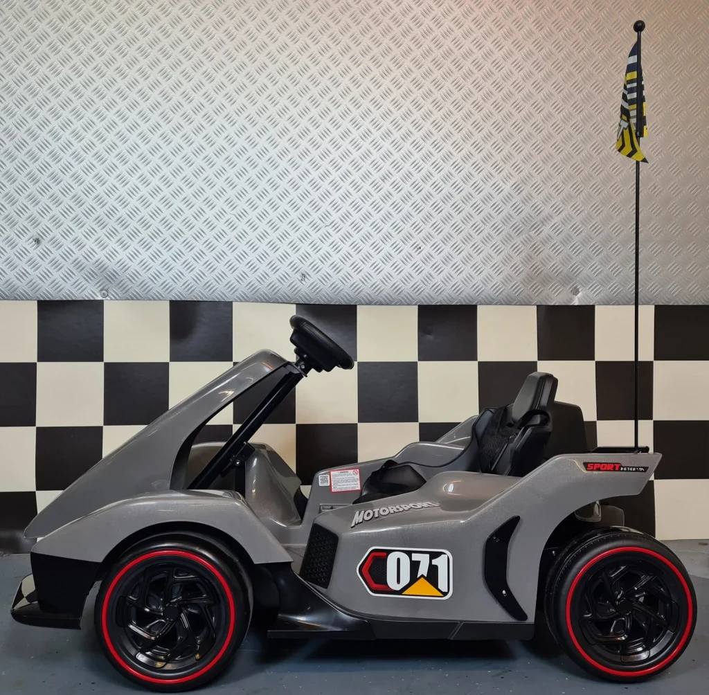 Otroški avto na baterije Go-kart 4