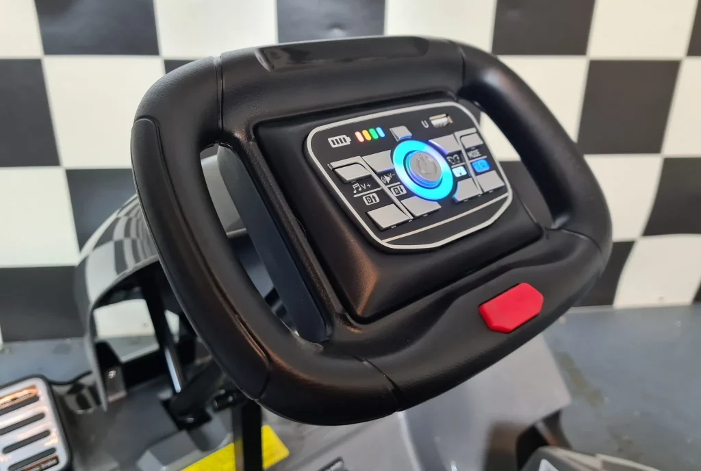 Otroški avto na baterije Go-kart 9