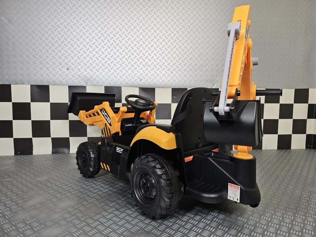 Otroški avto na baterije Traktor JCB Sitemaster 4
