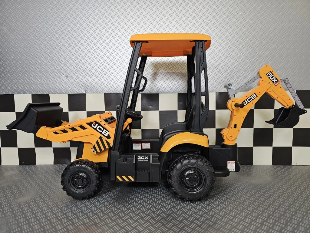 Otroški avto na baterije Traktor JCB Sitemaster s streho 4